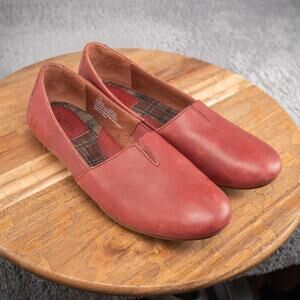 b.o.c. Suree Leather Casual Loafer 669516-J Red Leather Womens Size 7.5 M